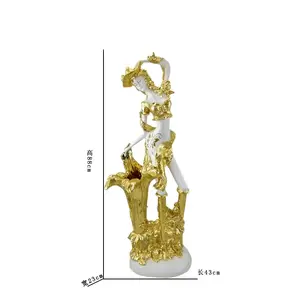 Resina fibra de vidro dourado escultura feminina, figura escultura decoração interior da casa
