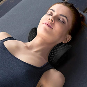 Almohada Térmica para Estirar el Cuello con Terapia Magnética, Masajeador Confortable para Alivio Efectivo del Dolor en Cuello y Hombros - Product Image 4