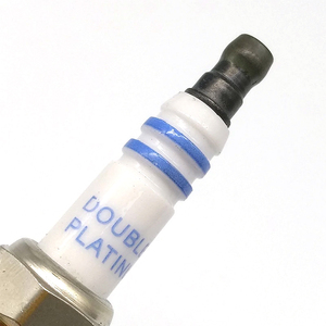 โรงงาน BOSHUO ขายส่งหัวเทียนแท้คุณภาพสูง หัวเทียนอิริเดียมสำหรับรถยนต์ สำหรับ <span class=keywords><strong>Audi</strong></span> สำหรับ Bmw Benz รุ่น Fr7ldc+<span class=keywords><strong>7</strong></span> - Product Image 2