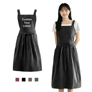 Tablier de cuisine plissé imperméable avec logo personnalisé et poches, idéal pour boulangerie et fleuriste - Product Image 1