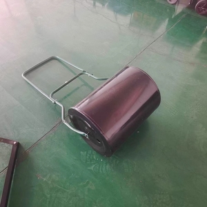 Aérateur <span class=keywords><strong>de</strong></span> <span class=keywords><strong>pelouse</strong></span> à rouleaux à pointes en métal moderne haute performance, qualité supérieure - Product Image 2