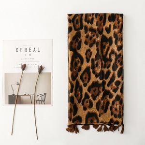<span class=keywords><strong>Sciarpa</strong></span> Sottile in Poliestere con Stampa <span class=keywords><strong>Leopardata</strong></span> per Donne Musulmane, Stile Europeo e Americano, Ideale per Viaggi - Product Image 2