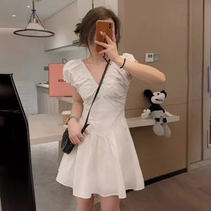 Black V-neck Puff Sleeve Pleated Dress For Women Casual Summer Short Skirt Solid Color Daily Wear - Product Image 4