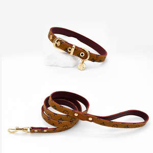 Großhandel Luxus-Leder-Hundegeschirr mit Leine und Halsband für kleine/mittelgroße Hunde – Schnallen-/Druckknopfverschluss, Monogramm - Product Image 1