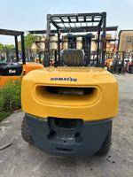 Chariot élévateur diesel Komatsu 5 tonnes d'occasion FD50T, mât 3 étages, longueur fourche 1200 mm, Japon, pour entrepôt et logistique, 3 machines