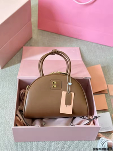 Sac fourre-tout en cuir italien de luxe NIU Series Retro Unisex Handheld Shopper avec fermeture éclair Spacieux et élégant - Product Image 3