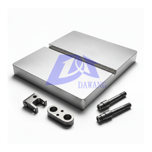 Service d'usinage CNC pour inserts de moules de fonderie sous pression en alliage d'aluminium et acier inoxydable avec composants de moule durables usinés par électroérosion à fil - Product Image 1