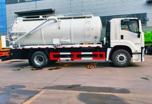 Camion-citerne <span class=keywords><strong>à</strong></span> vide ISUZU GIGA 4x2 de 12 000 litres (15 m³) pour l'aspiration des <span class=keywords><strong>eaux</strong></span> <span class=keywords><strong>usées</strong></span>, le nettoyage des égouts et le vidage des fosses septiques - Product Image 4