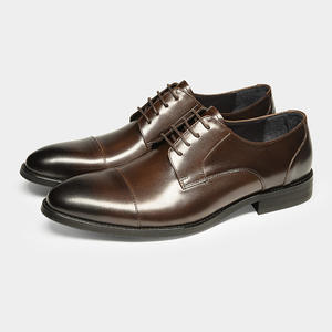 Chaussures d'affaires en cuir pour hommes avec lacets, chaussures décontractées de bureau formelles, chaussures plates, chaussures habillées Oxford, chaussures de mariage à bout pointu - Product Image 1