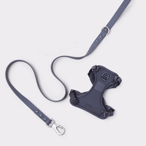 Penjualan terlaris grosir pabrik Set kerah dan tali leher anjing PVC Logo kustom, tali leher anjing anti air berburu PVC lembut - Product Image 1