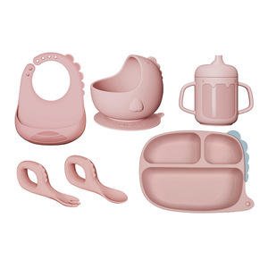 Juego de Platos, Tazones, Tenedores, Cucharas y Baberos de Silicona para Bebés, Diseño de Dinosaurios de Dibujos Animados, No Tóxicos, Libres de BPA - Product Image 4