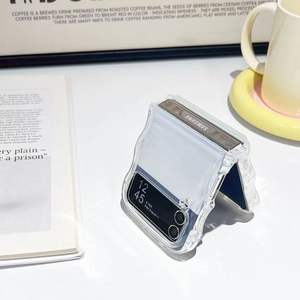 Coque antichoc en TPU transparent Wave Edge pour <span class=keywords><strong>Samsung</strong></span> <span class=keywords><strong>Galaxy</strong></span> Z Flip 6 5 <span class=keywords><strong>4</strong></span>/ Moto RAZR 40 Ultra/Oppo Find N3 Flip - Product Image 3