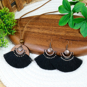 Conjunto de collar y pendientes con borlas de madera, chapado en bronce antiguo, estilo bohemio, joyería para mujer, conjuntos de joyería de moda para fiestas - Product Image 3