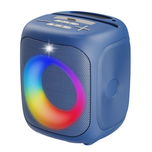 Nuovo Altoparlante Bluetooth Portatile da 15W ad Alta Potenza 2026 con Bassi Potenti e Luci per Karaoke, Ideale per Feste in Giardino, BBQ e Piscina - Product Image 2