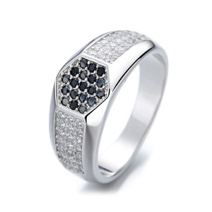 Anillo Yaeno Dubai, Joyería Estilo Miami, Anillo Ancho para Hombre en Plata de Ley 925 - Product Image 3