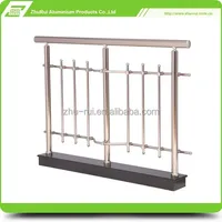 Système de main courantes d'escalier en aluminium moderne avec finition anodisée, balustrades et mains courantes résistantes à l'eau