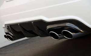 Para Mercedes Benz Clase <span class=keywords><strong>C</strong></span> W204 Difusor de parachoques trasero C63 Estilo <span class=keywords><strong>F</strong></span> Alerón trasero con aletas - Product Image 3