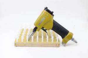 <span class=keywords><strong>Pistola</strong></span> de Clavos <span class=keywords><strong>para</strong></span> Tapicería Meite ZN0960, <span class=keywords><strong>Pistola</strong></span> de Clavos Decorativa - Product Image 4