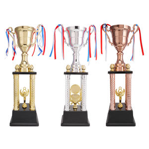 جودة عالية <span class=keywords><strong>4</strong></span> أعمدة الكأس مع الذهب الفضة البرونزية أكواب معدنية للأحداث الرياضية الجوائز SZ31 - Product Image 1