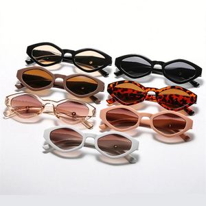 Gafas de Sol Personalizadas con Logotipo, Estilo Vintage 2025, Montura Pequeña Poligonal para Hombre y Mujer, Protección UV400, Lentes de PC, Diseño Ojo de Gato - Product Image 4