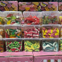 Halal gecertificeerde Chinese fabrieksgemaakte private label diverse fruit smaakjes zure gummies met balletjesvorm in flessen