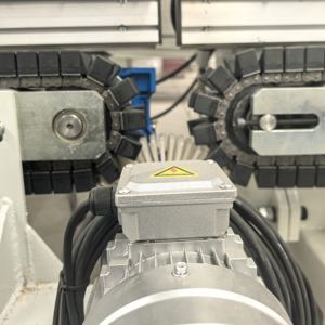 Isolierglas-Versiegelungsmaschine Automatische Silikon-Dichtmittelmaschine Produktionslinie für Doppel- und Dreifachverglasung - Product Image 6