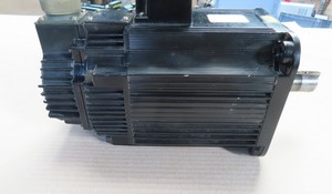 Motor SGMG13V2 SGMG13V 2 Original, Nuevo, 13kW 200V para PLC, Amplia Experiencia Técnica con Mantenimiento Industrial Sólido - Product Image 3