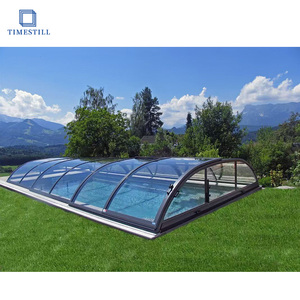 Véranda minimaliste de luxe au bord de la piscine avec maison en verre coulissante au design écologique près de la piscine de la villa - Product Image 2