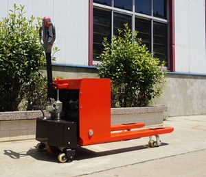 Transpallet Semi-Elettrico per Carichi Pesanti con Batteria al Piombo-Acido, <span class=keywords><strong>Dimensioni</strong></span> Forche 1500x150x70mm per Uso Interno/Esterno, Negozi, Case - Product Image 2
