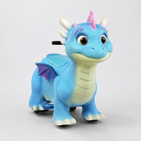 Vélo à pédales pour enfants Joy2fun en forme d'animal simulé, avec une longue autonomie de batterie et adapté à une utilisation en extérieur.