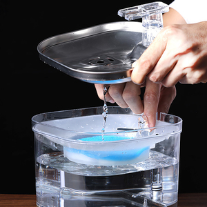 <span class=keywords><strong>Fontaine</strong></span> <span class=keywords><strong>à</strong></span> <span class=keywords><strong>eau</strong></span> intelligente sans fil pour animaux de compagnie, distributeur d'<span class=keywords><strong>eau</strong></span> automatique anti-fuite de 2 <span class=keywords><strong>litres</strong></span> pour chats, chiens et oiseaux, avec capteur intelligent - Product Image 4