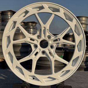 Jantes de voiture sport en aluminium forgé 6061 T6 de luxe personnalisées, super légères, 18-24 pouces, 5x114.3/112 PCD, ajustement universel pour passagers - Product Image 2