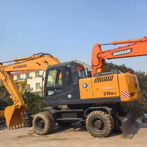 Excavatrice sur pneus Robex 210 d'occasion de Corée du Sud HYUNDAI 210W-7/210w -9 en bon état, composants principaux : moteur, pompe - Product Image 2
