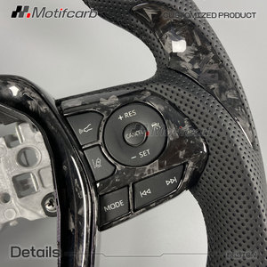 Volant en fibre de carbone forgé sur mesure pour l'amélioration de l'intérieur des Toyota Camry 8ème génération LE XLE SE XSE TRD Avalon 2018-2023 - Product Image 4