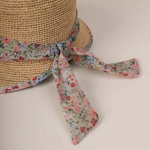 Nouvel Arrivage Chapeau de Soleil en Paille de Raphia de Haute Qualité pour l'Été, la Plage, les Voyages en Bord de Mer, Chapeau Souple avec Ruban Floral - Product Image 4