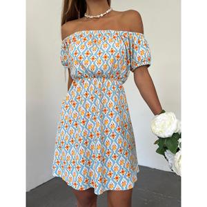 Vestido de Verano para Mujer, Marca DEFILE, Amarillo, con Cuello Madonna, Estampado Floral, Tela Arrugada, Ideal para Uso Casual y Vacaciones en la Playa - Product Image 1