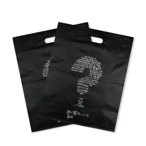 Yurui Chinese Leverancier Gerecycled Materiaal Gestanst Handvat Op Maat Logo Print Zwart Plastic Boodschappentas Voor Kledingverpakking