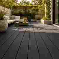 Planches de terrasse en composite bois-plastique (WPC) en gros pour projets de construction de jardins et de patios