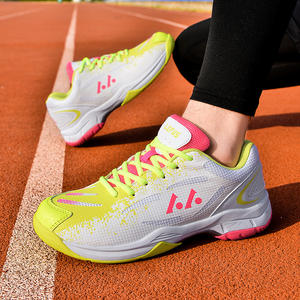 OEM <span class=keywords><strong>scarpe</strong></span> da <span class=keywords><strong>Tennis</strong></span> sportive al coperto professionali per uomo <span class=keywords><strong>tutte</strong></span> le stagioni <span class=keywords><strong>scarpe</strong></span> da Badminton <span class=keywords><strong>nere</strong></span> alla moda in gomma - Product Image 3