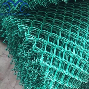 Phật Sơn Nhà Máy Kim Loại Màu Đen Tấm Lưới Hàng Rào 6ft 12ft PVC Tráng Màu Đen Chuỗi Liên Kết Hàng Rào - Product Image 3