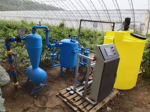 Équipement de fertigation intelligent certifié CE avec dosage et contrôle à distance pour vergers et serres - Product Image 2