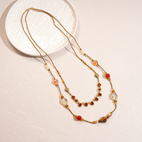 Kalung Bunga Berbentuk Tetesan Air Gaya Eropa, menampilkan Desain Retro dan Unik, cocok untuk Tampilan yang Unik dan Mewah.