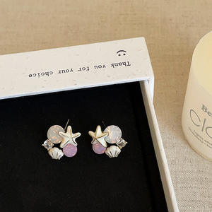 Petites boucles d'oreilles en forme d'étoile de mer, de queue de papillon et de perle, boucles d'oreilles simples et polyvalentes pour femmes - Product Image 6