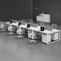 Bureau bureau personnel bureau simple moderne écran station casier partition employé bureau d'ordinateur