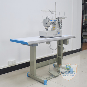 Machine à coudre industrielle mini haute vitesse 5 fils, point plat, entraînement direct, moteur électronique, interlock simple, pour la pose de bandes - Product Image 4