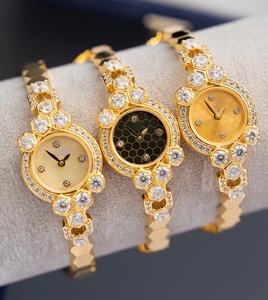 Reloj de Cuarzo de Moda para Mujer, Nuevo, con Esfera de Nácar y Diamantes, Diseño de Abeja y la Frase 'My Love', con Piedras de Circonio Cúbico Hexagonales para Damas - Product Image 3