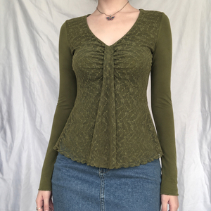 Blusa Elegante Casual de Punto Verde Oliva Vintage con Cuello en V, Frente Fruncido, Manga Larga, Corte Ajustado y Dobladillo Acampanado, Ecológica - Product Image 5