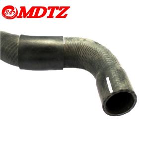 Tuyau <span class=keywords><strong>de</strong></span> liquide <span class=keywords><strong>de</strong></span> <span class=keywords><strong>refroidissement</strong></span> du <span class=keywords><strong>moteur</strong></span> du système <span class=keywords><strong>de</strong></span> <span class=keywords><strong>refroidissement</strong></span> automatique 16571-0H190 pour Toyota RAV4 1AZFE 2AZFE Tuyau en caoutchouc Tuyau d'eau - Product Image 4