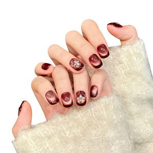 Uñas Postizas de Ojo de Gato Rojo Vino [Red Diamond Starlight], Elegantes y Brillantes, Hechas a Mano - Product Image 1
