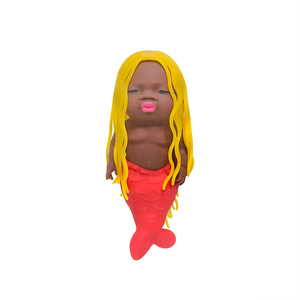Muñeco de Goma Negro Pequeño del Tamaño de la Palma de la Mano, Figura de Goma Antiestrés, Divertido Regalo, Juguete de Rebote Lento, Modelo Unisex - Product Image 1